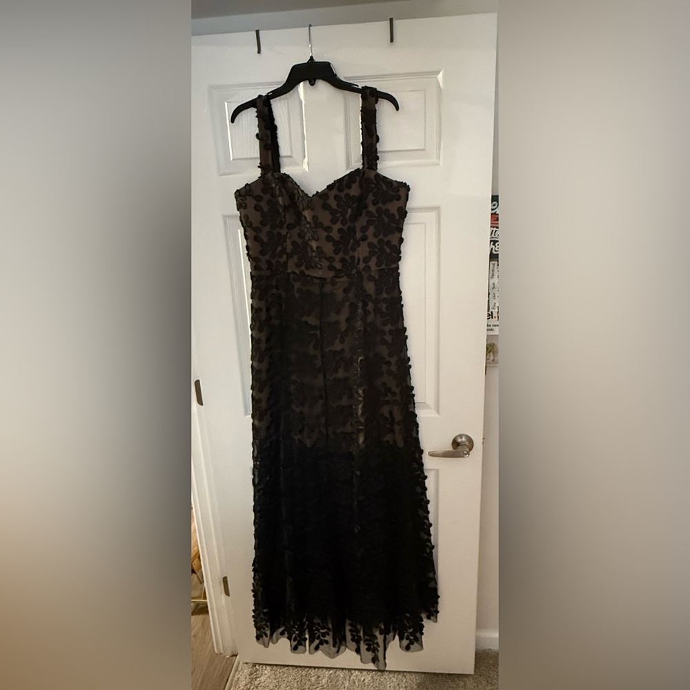 Dress the Population Black Floral Maxi Dress